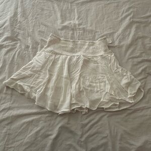 Cute Boutique White Flowy Skort